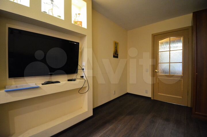 2-к. квартира, 46 м², 2/5 эт.