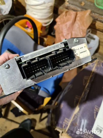 Усилитель звука touareg