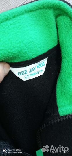 Спортивный костюм