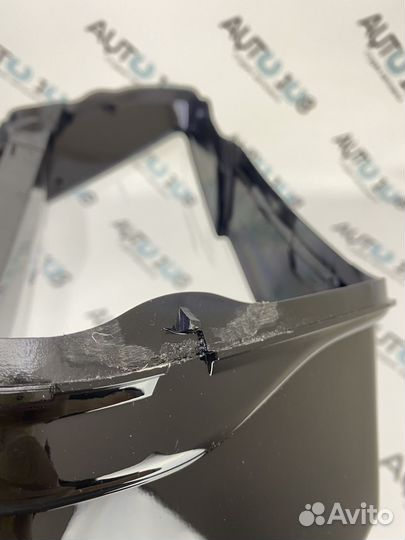 Стекло на фару Audi Q5 / Ку5 2012-2017 левое 0511