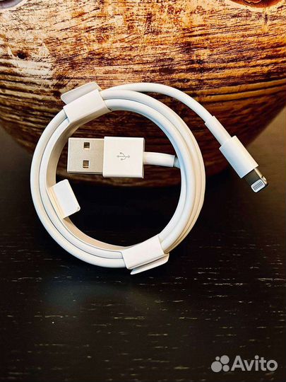Кабель для зарядки iPhone Lightning (новый)
