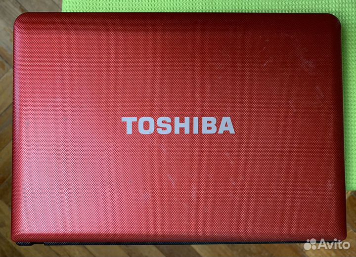 Нетбук Toshiba SSD, 2/4 ядра, 3/4Гб, отличный АКБ