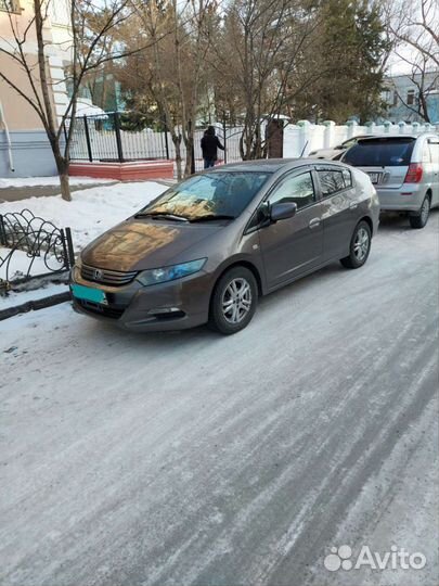 Аренда Honda Insight (в такси)