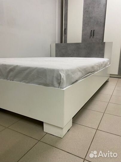 Кровать двухспальная