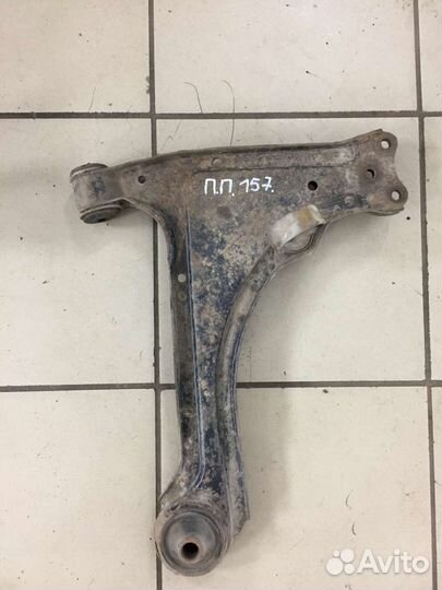 Рычаг передний правый Opel Vectra A