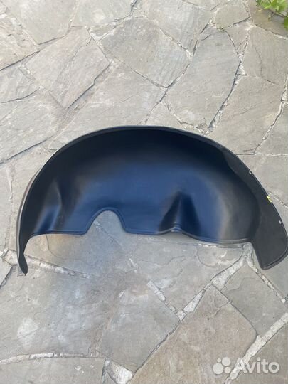 Подкрылок задний правый Chery Tiggo