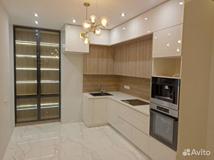 Кухня угловая на заказ.Арт. 014