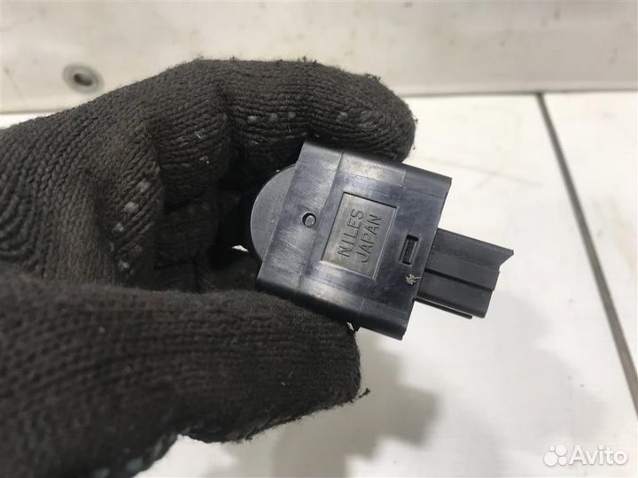 Кнопка корректора фар Mitsubishi Galant viii