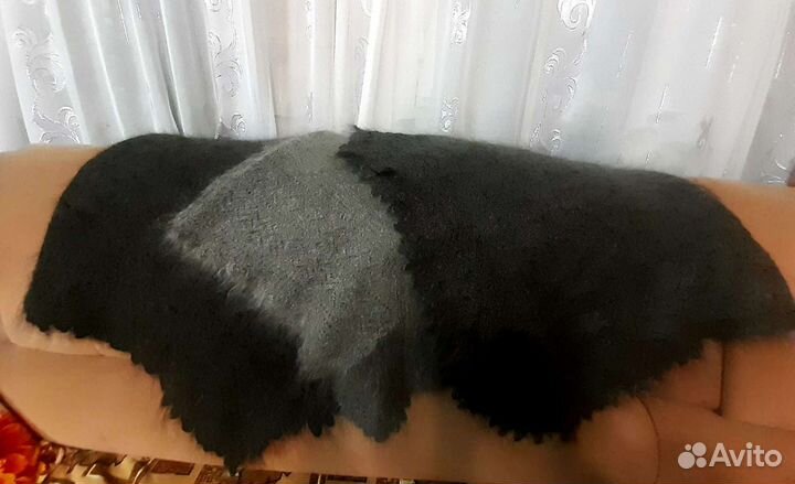 Шаль Пуховые ручной работы