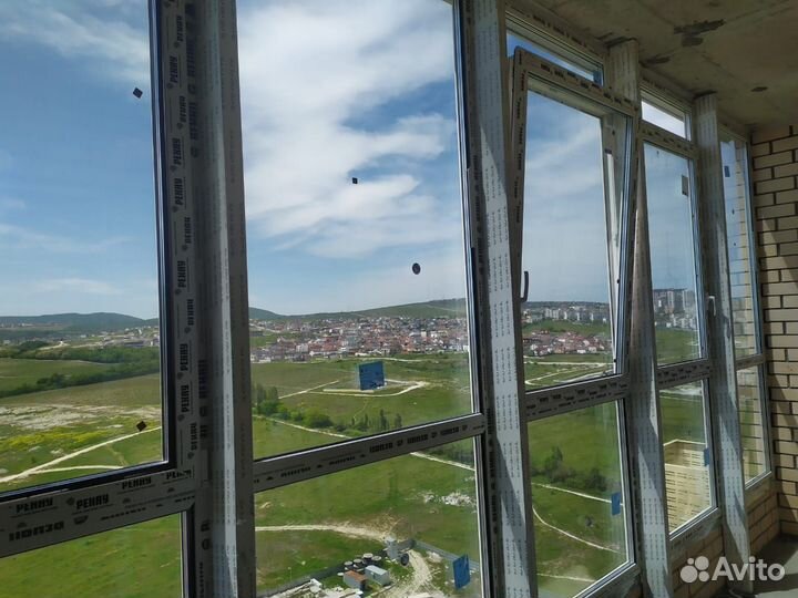 Панорамное остекление балкона