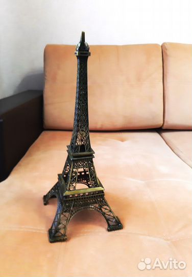 Эйфелева башня