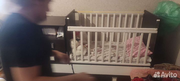 Детская кроватка