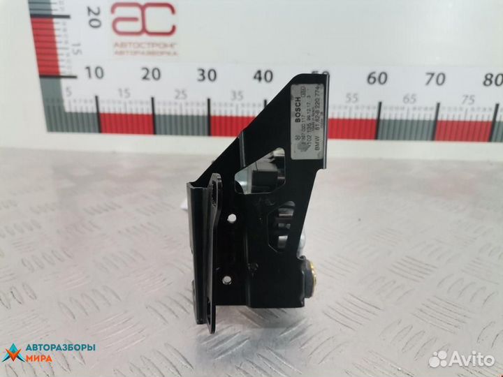 Моторчик заднего стеклоочистителя (дворника) BMW 3