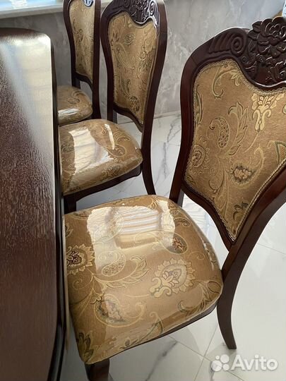 Стол со стульями бу