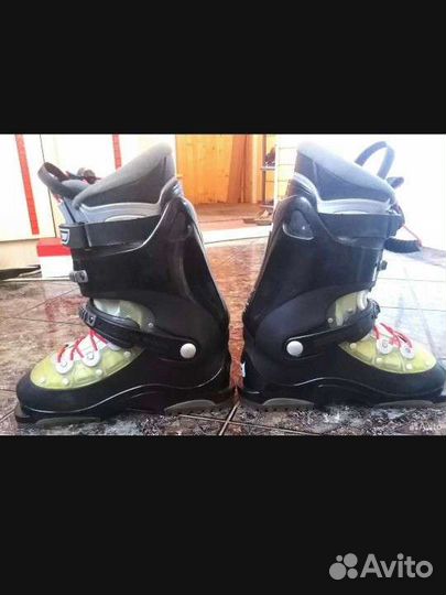 Горнолыжные ботинки Solomon 42