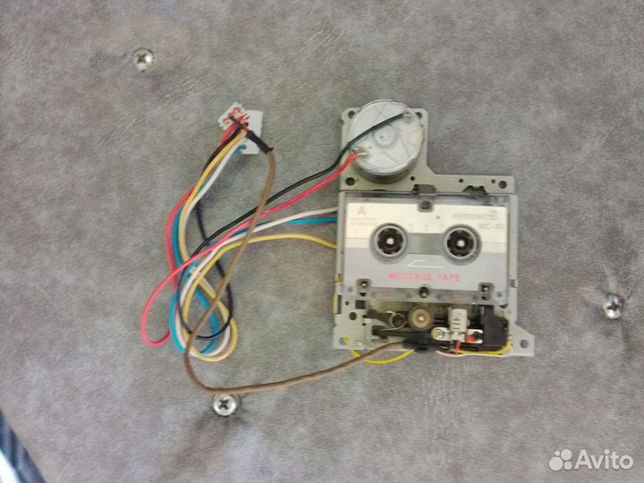 Магнитофонная панель