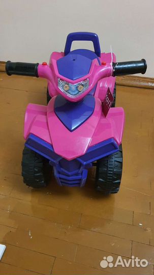 Машинка-каталка