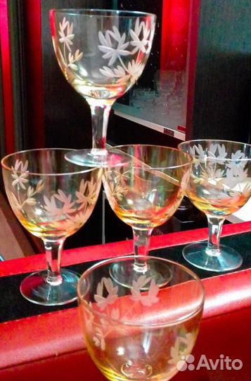 Бокал СССР. Медовое стекло. Гравировка 