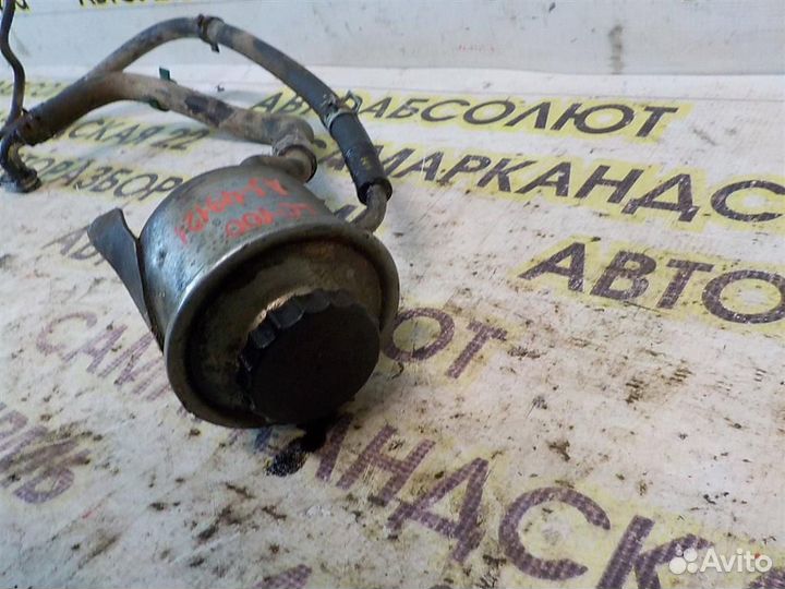 Бачок гидроусилителя Toyota Land Cruiser 100 1998