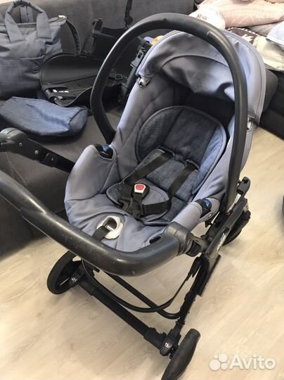 Коляска 3 в 1