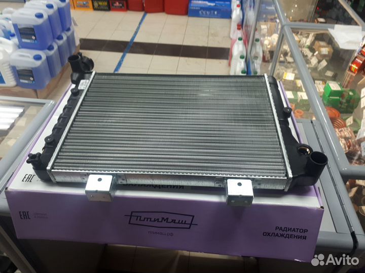 Радиатор охлаждения ваз 2106