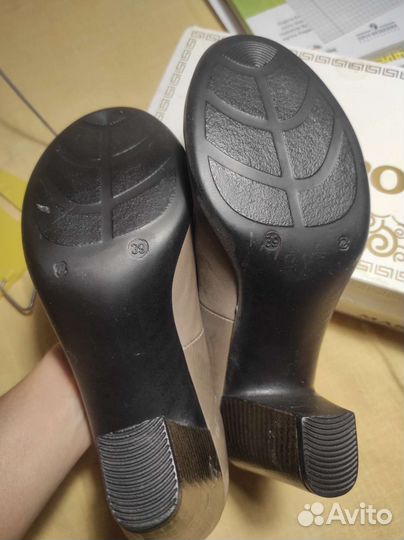 Туфли женские 39 размер новые