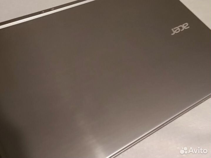 Acer Aspire V5-573P 15.6