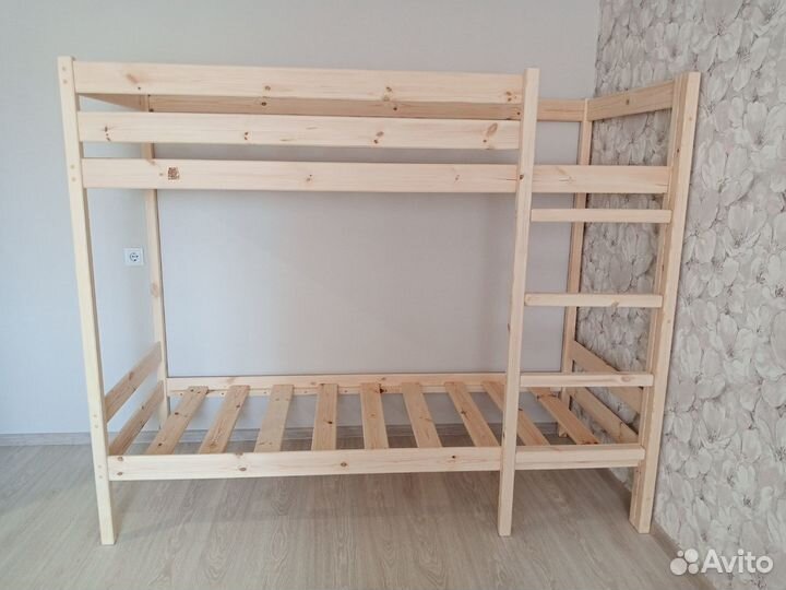 Кровать двухъярусная детская 