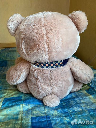 Плюшевый медведь