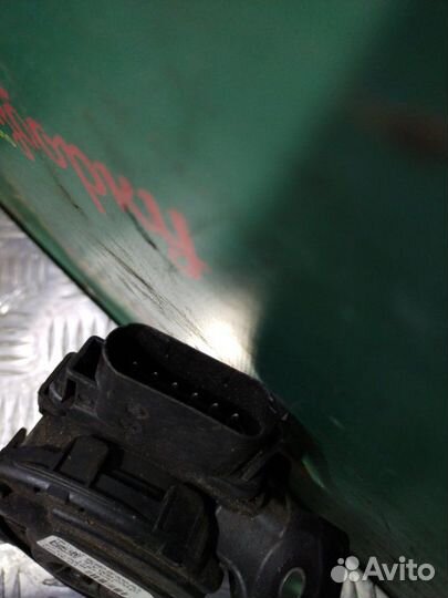 Педаль газа Volvo S60 седан 2.8 2000