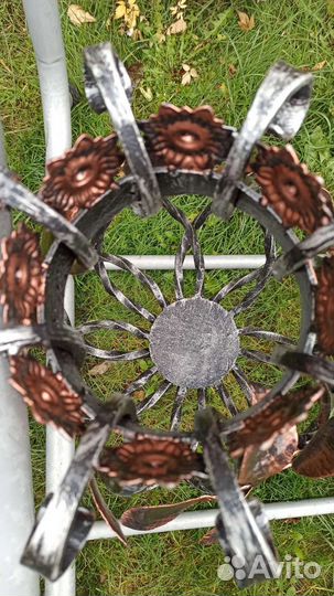 Вазон кованный