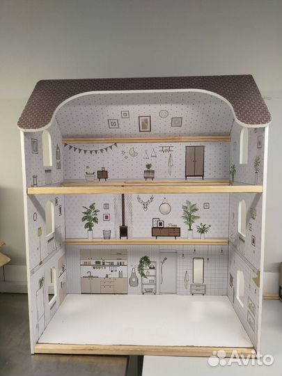 Домик кукольный