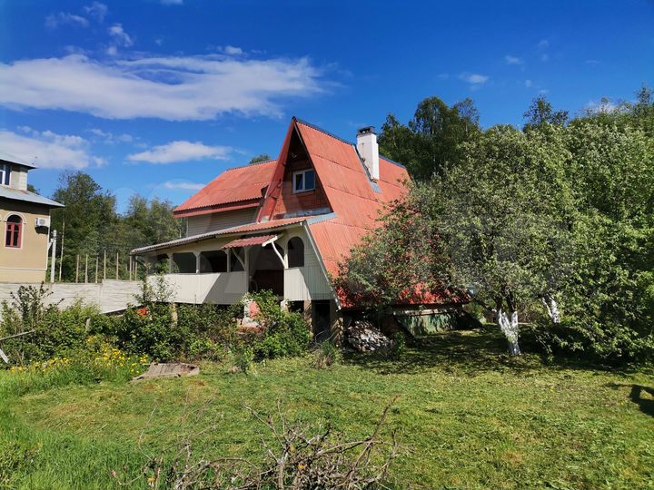 Дом 169 м² на участке 6 сот.