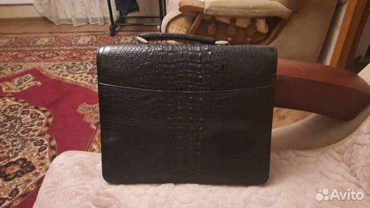 Мужской кожаный портфель новый