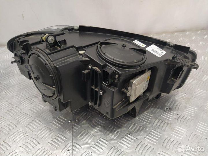 Фара ксеноновая левая Bmw F16 5.0D