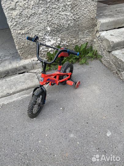 Велосипед детский до 3-4 лет