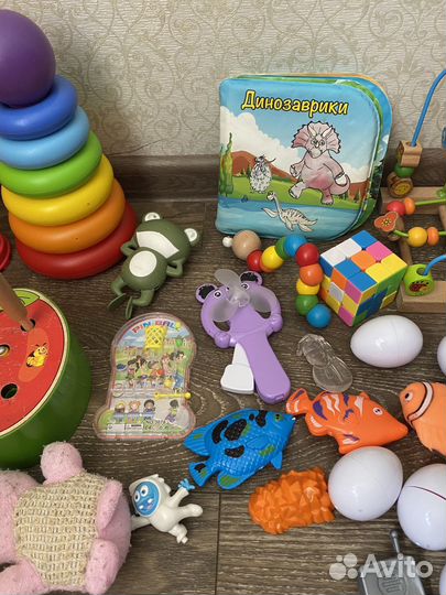 Игрушки для ребенка пакетом