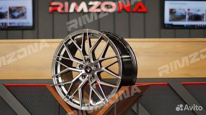 Литой диск vorsteiner R18 5x114.3