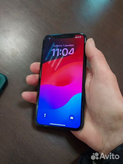 iPhone 11 Pro, 64 ГБ