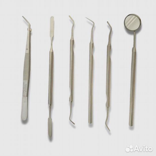 Лоток с инструментами