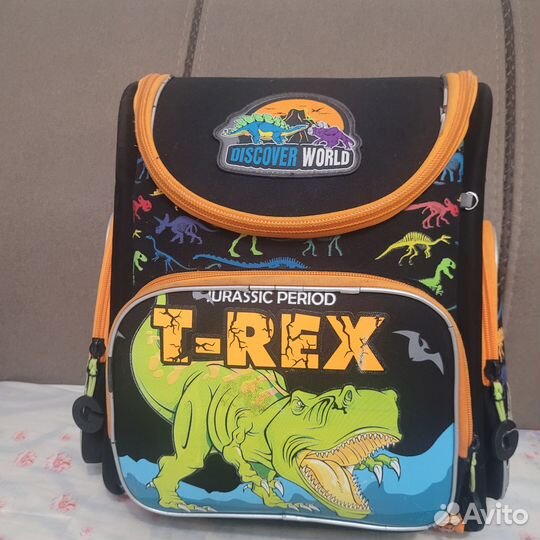 Школьный рюкзак grizzly в хорошем состоянии