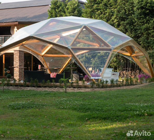 Деревянный шатер