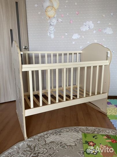Детская кроватка