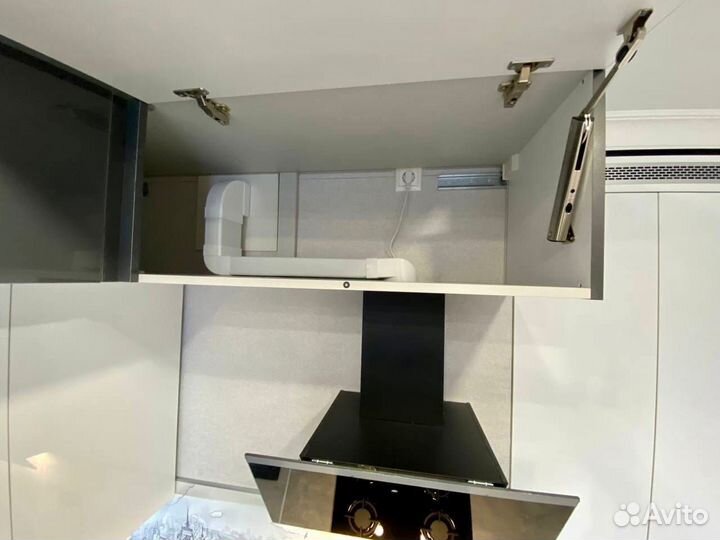 Прямой Кухонный гарнитур на заказ в Челябинске