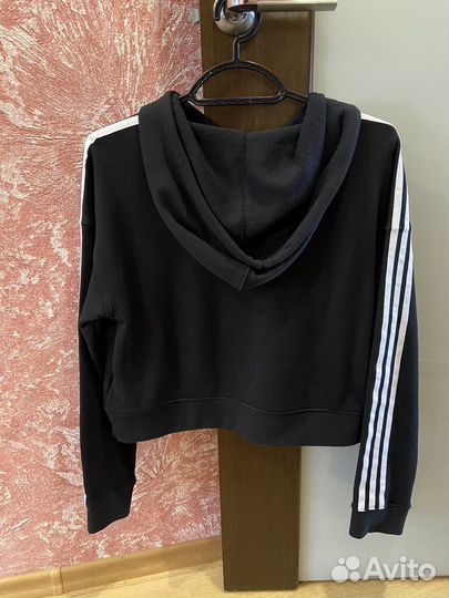 Кофта adidas женская с капюшоном