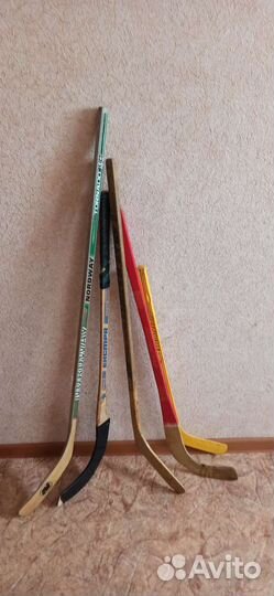 Клюшки хоккейные