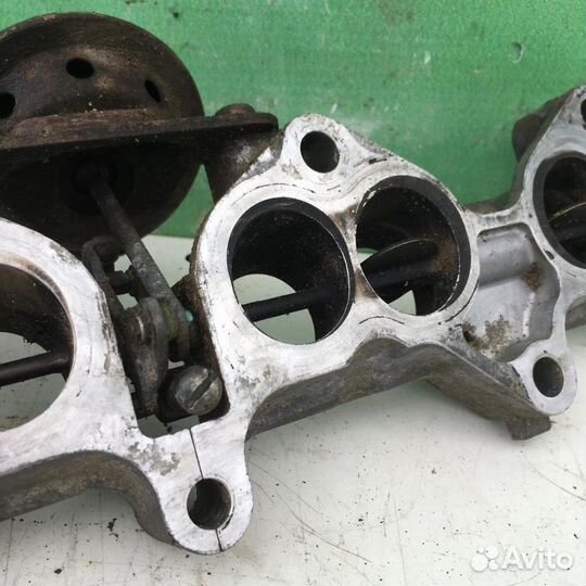 Заслонка дроссельная механическая Тойота Карина Е