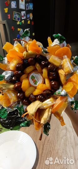 Букет из сухофруктов и конфет экофуд