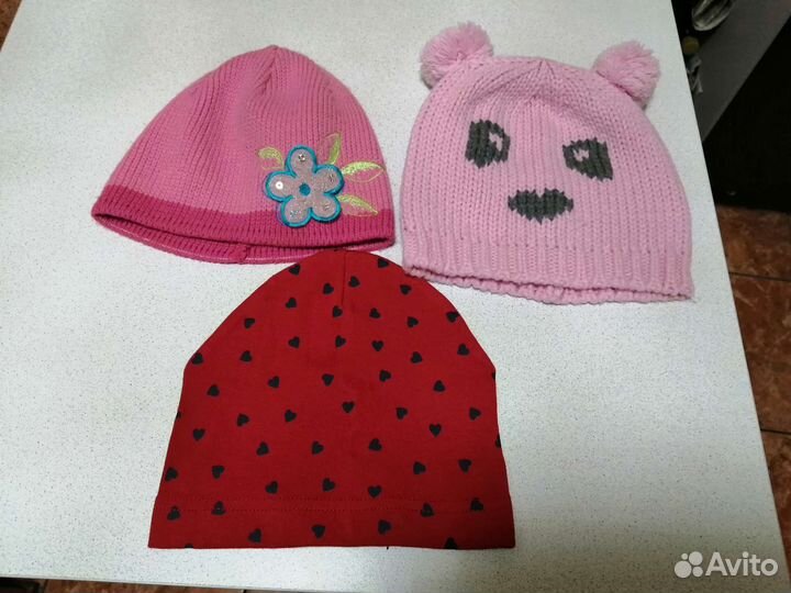 Шлемы, шапки, краги