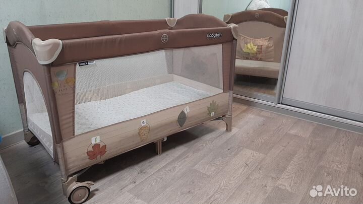 Детская кроватка трансформер с мобилем